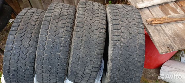 Yokohama Ice Guard F700S 225/65 R17