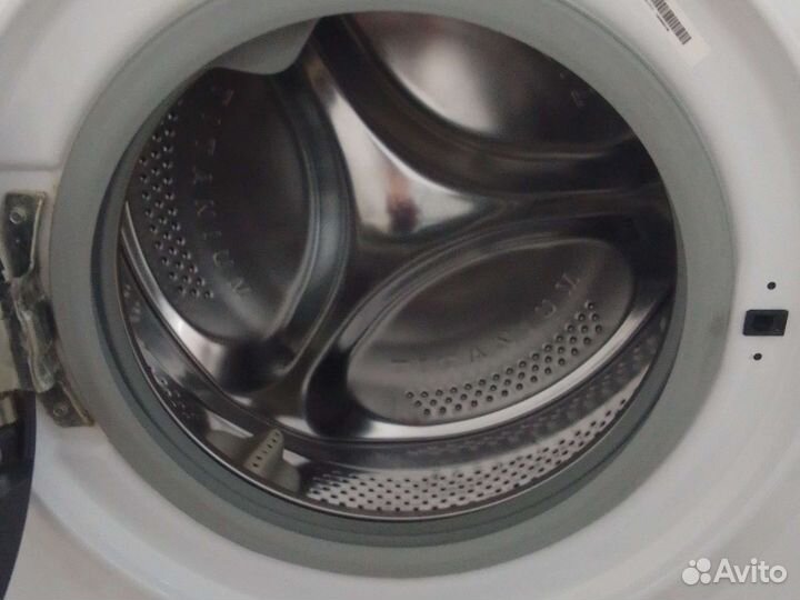 Стиральная машина б/у hotpoint ariston 5 кг