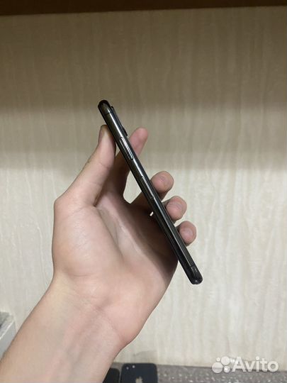 iPhone X, 256 ГБ