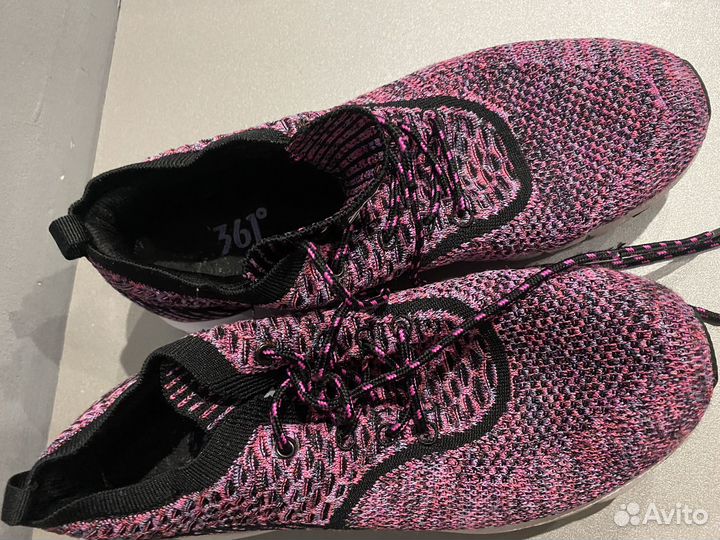 Кроссовки, фирма 361 degrees