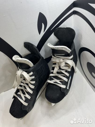 Коньки хоккейные Nordway 100 / Размер 35