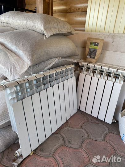 Батареи радиаторы отопления бу 8 секций