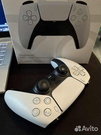 Джойстик (controller) Sony PS4 новый