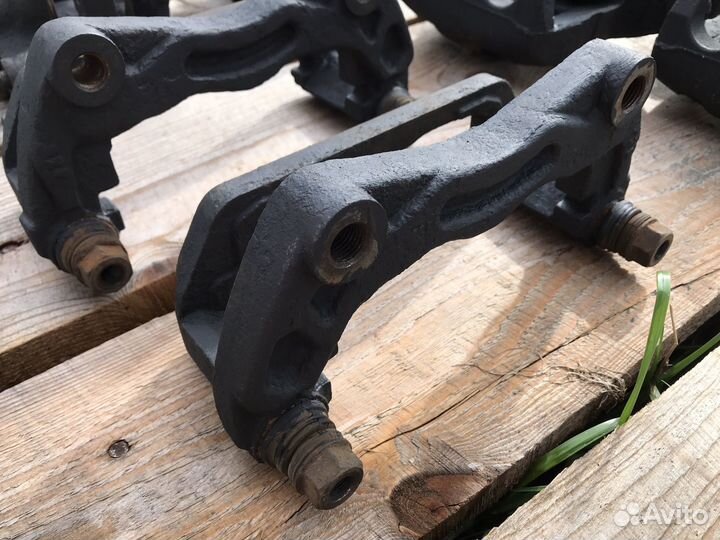 Передние и задние суппорта infiniti fx35 (s50) 08