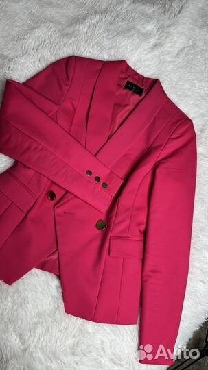 Пиджак женский