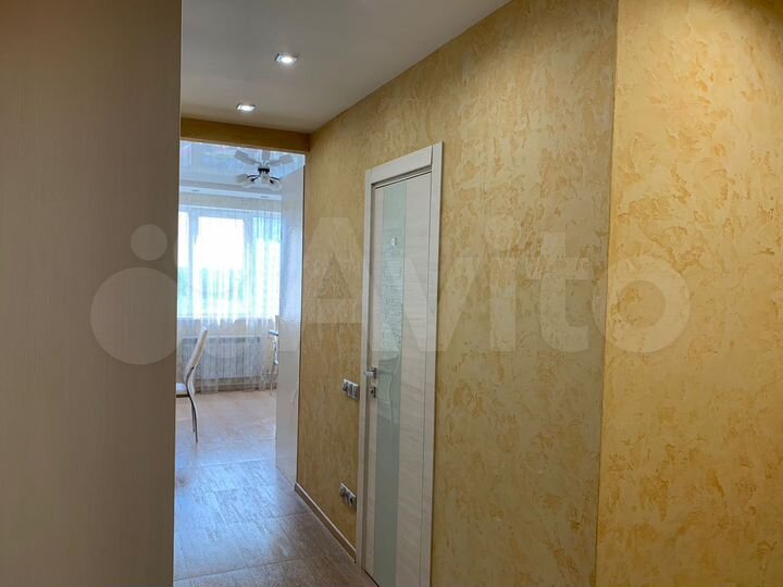 2-к. квартира, 69,4 м², 10/17 эт.