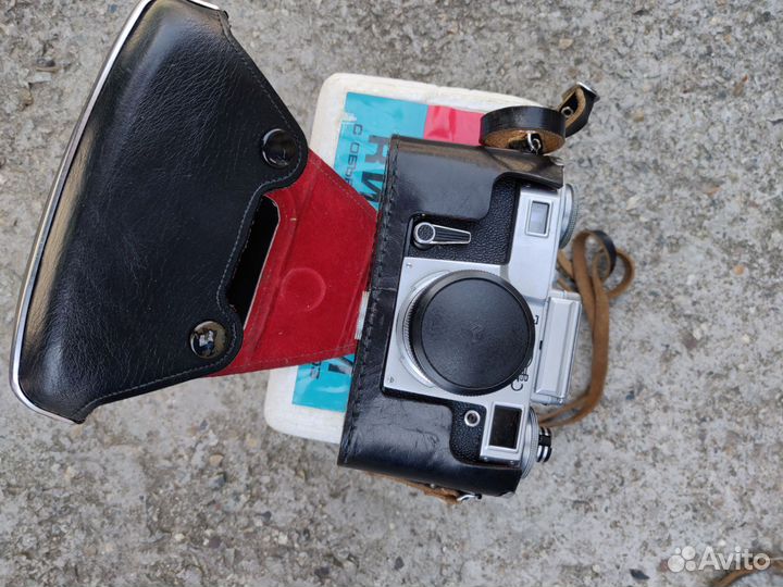 Фотоаппарат Киев 4м с объективом Гелиос-103