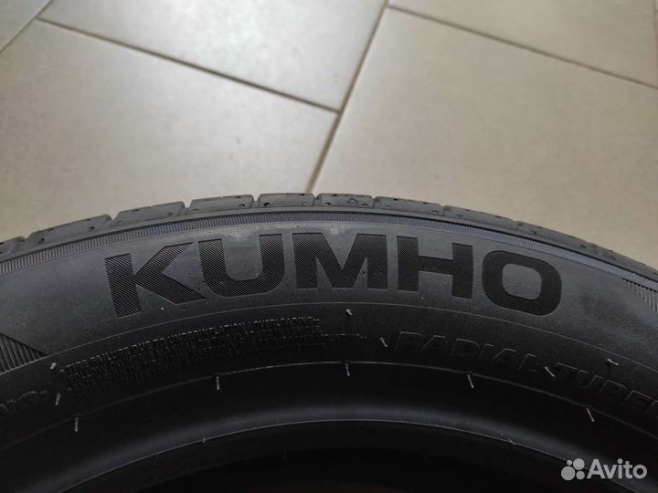 Kumho Ecsta HS52 195/50 R15 82H