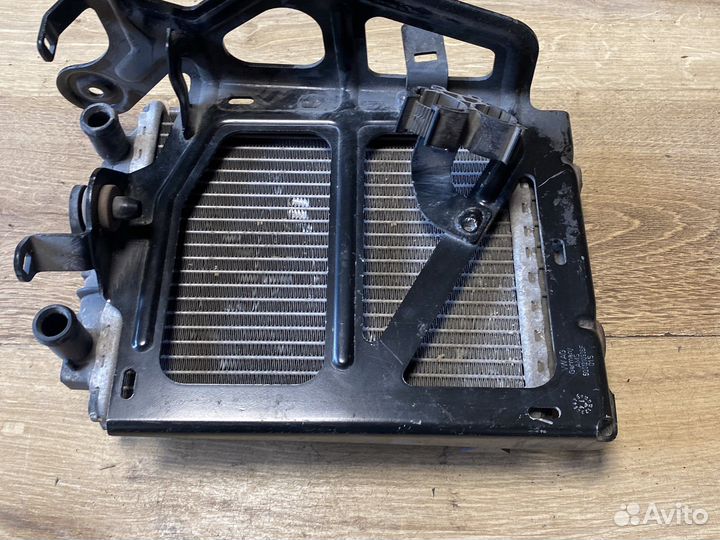 Audi s3 8v радиатор дополнительный