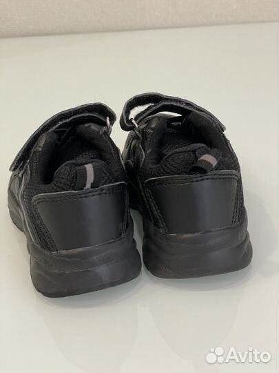 Кроссовки 22 размер