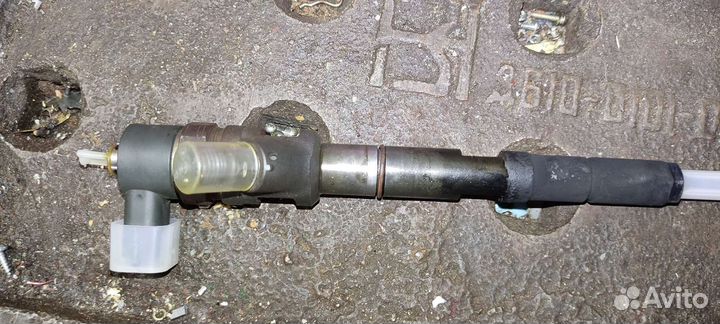 Форсунка bosch 0445110275