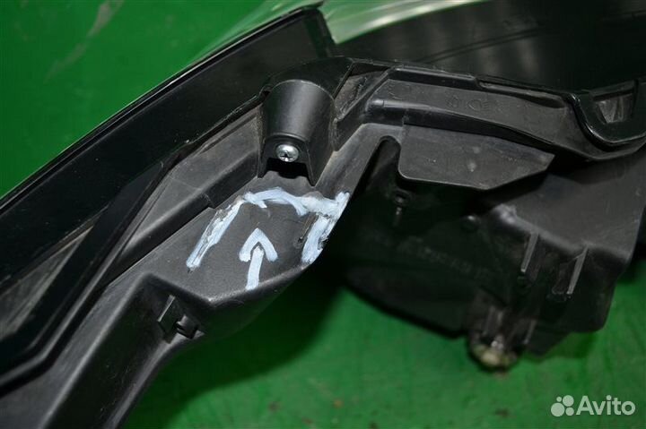 Фара левая Toyota Camry V70 2018