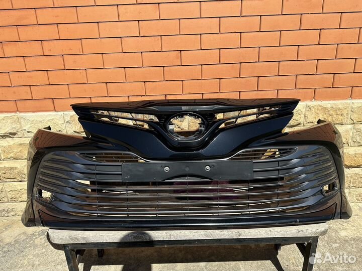 Бампер от camry 70