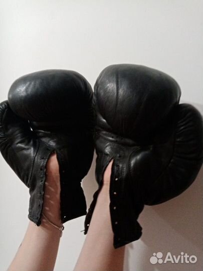 Перчатки боксерские