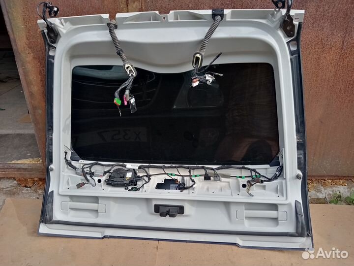 Дверь багажника на Рейнж Ровер IV 2016г