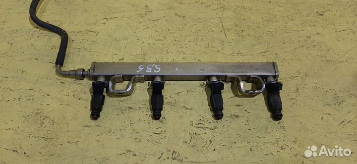 Рампа топливная,форсунки Ford Focus 2