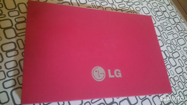 Набор вилок и ложек от LG