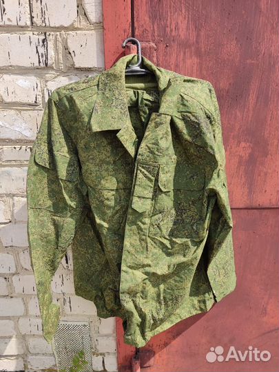 Военная форма цифра 54/4
