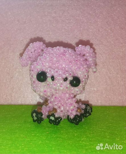 Амигуруми из бисера (свинюшка)