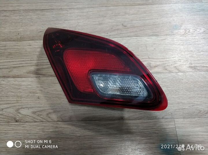 Фонарь задний внутр. правый Опель Астра J