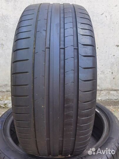 Pirelli P Zero 255/40 R21 102Y