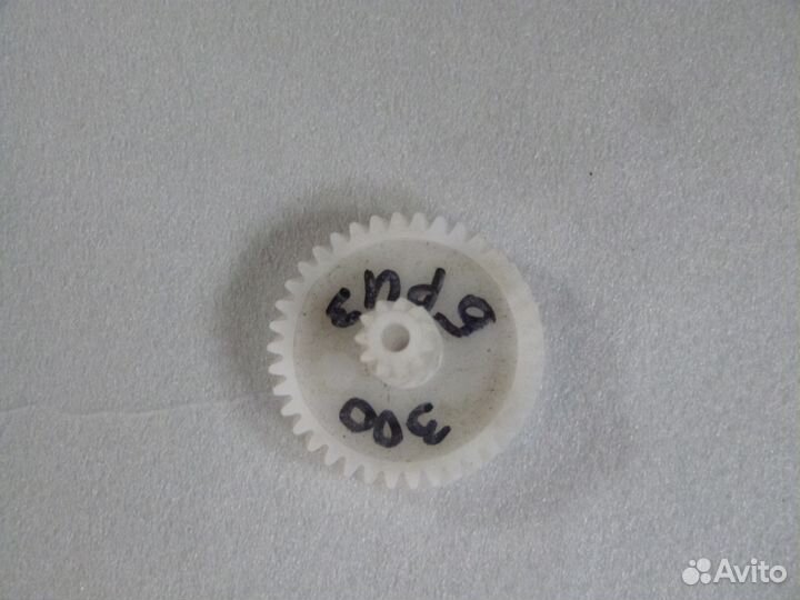 Шестерня на мясорубку Бриз