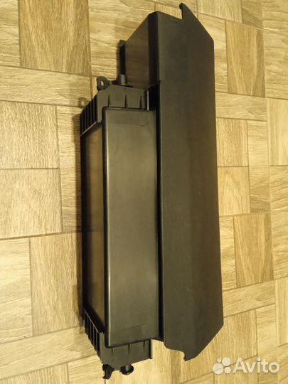 Вещевой ящик (бардачок) Audi 200 C3