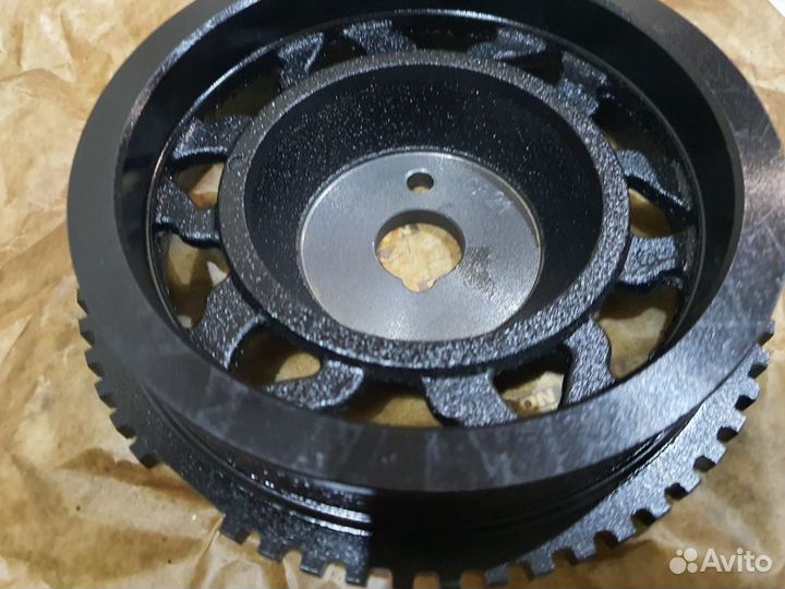 Шкив коленвала чугун 8 кл. 16 кл. Ваз