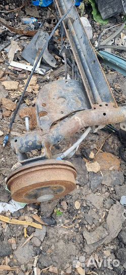 Задняя балка renault logan 1