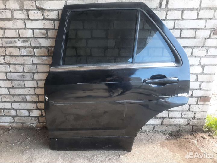 Задняя левая дверь Cadillac SRX 1 2003-2009