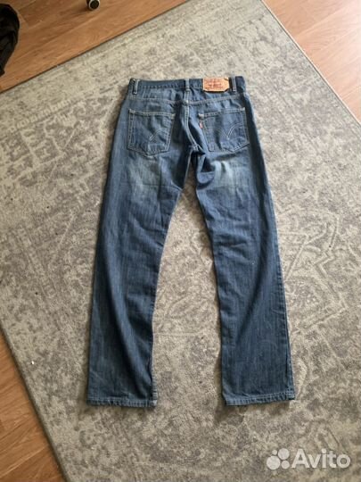 Джинсы Levis 501