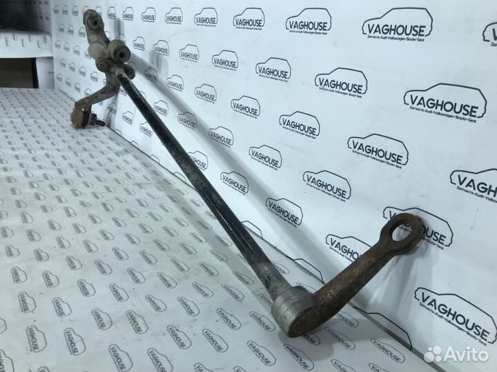 Рычаг подвески передний левый Volkswagen