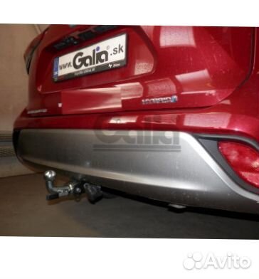 Фаркоп Toyota Highlander 2021