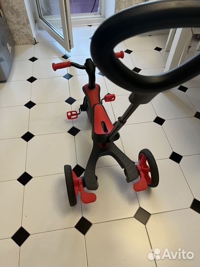 Велосипед беговел Globber