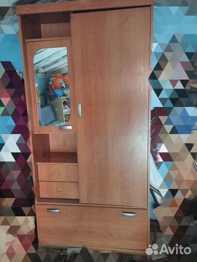 Шкаф в прихожую бу