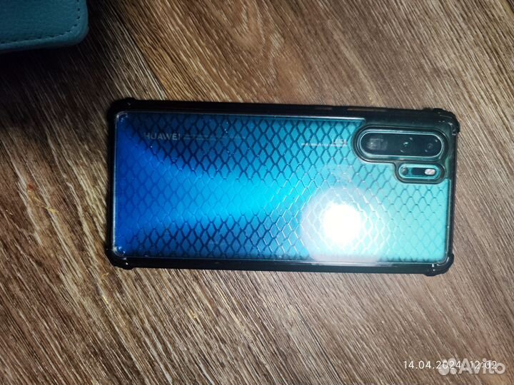 HUAWEI P30 Pro, 8/256 ГБ