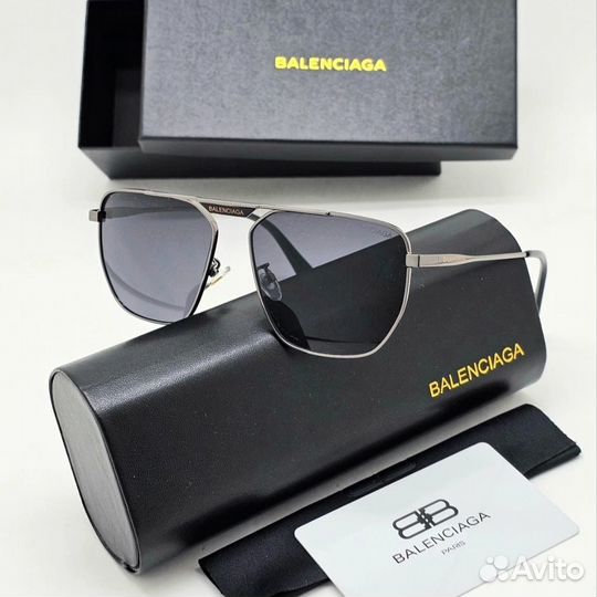 Солнцезащитные очки balenciaga