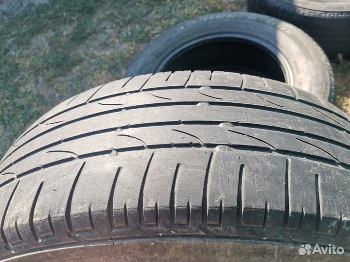 Bridgestone Dueler H/P Sport 215/65 R16 98