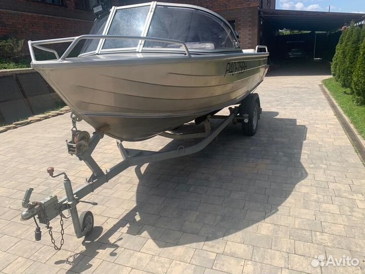 Моторная лодка Quintrex двигатель 50 л.с