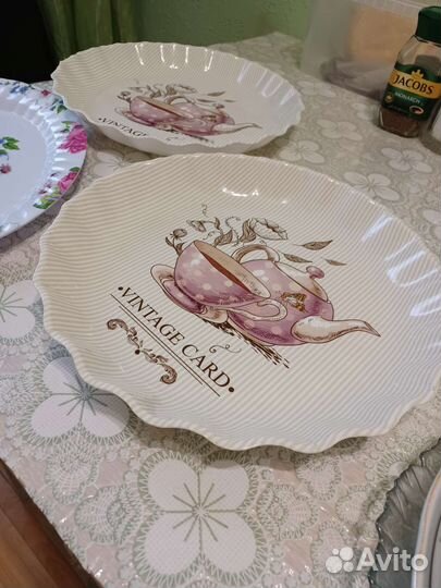 Подносы набор пластиковые