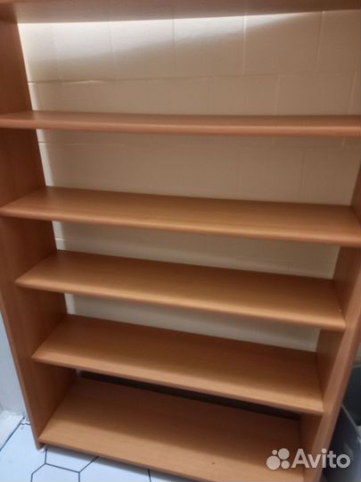 Стеллаж деревянный