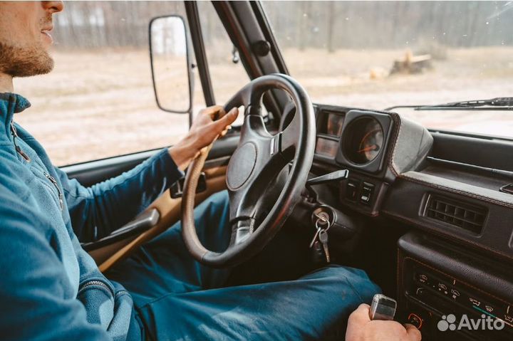 Водитель грузового авто на личном т/с