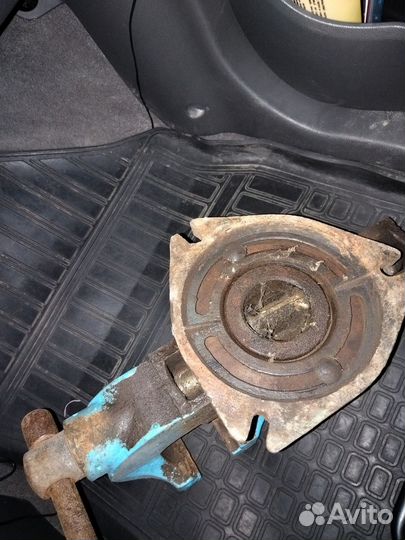 Тиски слесарные поворотные СССР