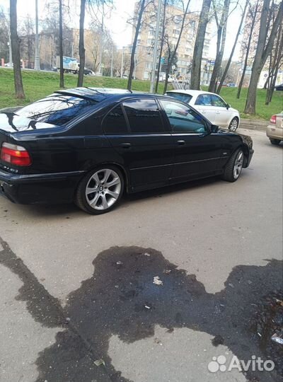 BMW 5 серия 3.5 AT, 2000, 305 000 км