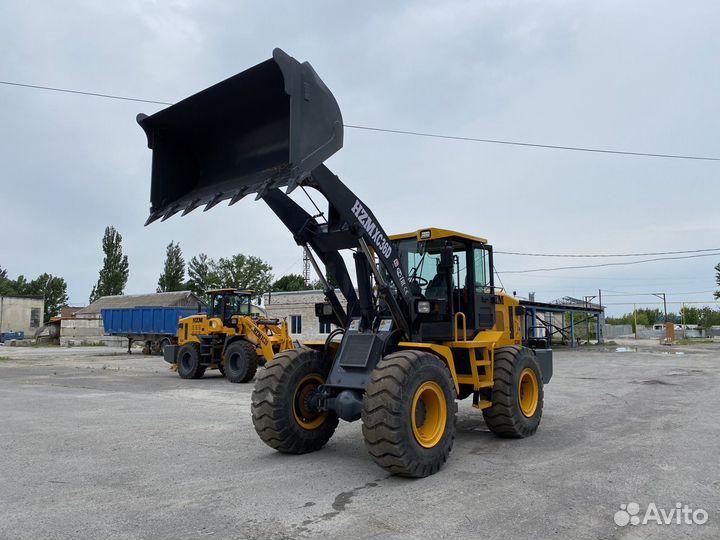 Фронтальный погрузчик HZM XC36, 2023