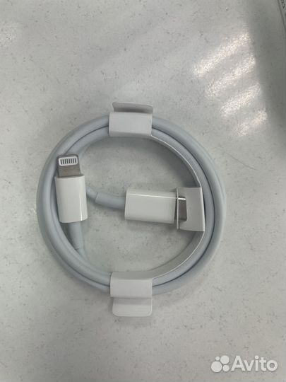 Зарядное устройство на iPhone 20w