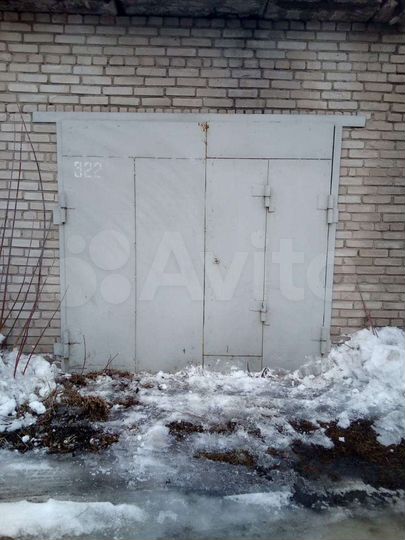 Гараж, > 30 м²