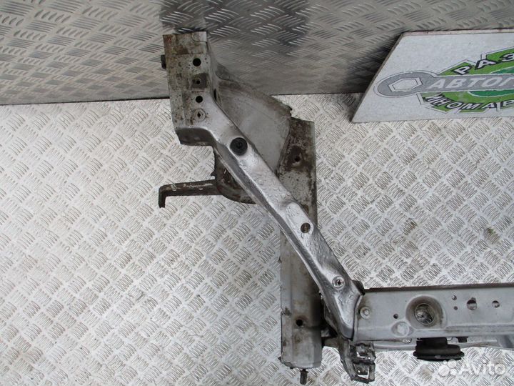 Панель передняя Toyota Yaris 2004г Рестайлинг