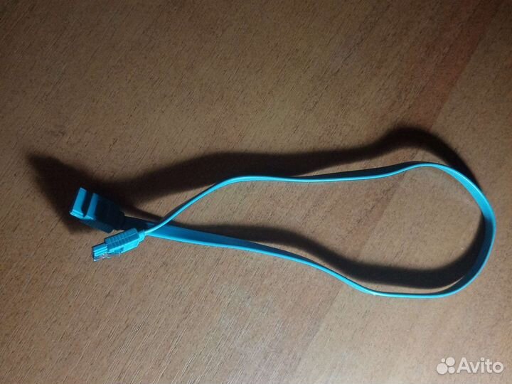 Кабель для компьютера