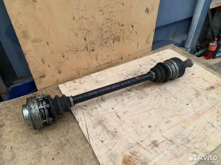 Вал приводной задний левый BMW 1-серия E87 2WD